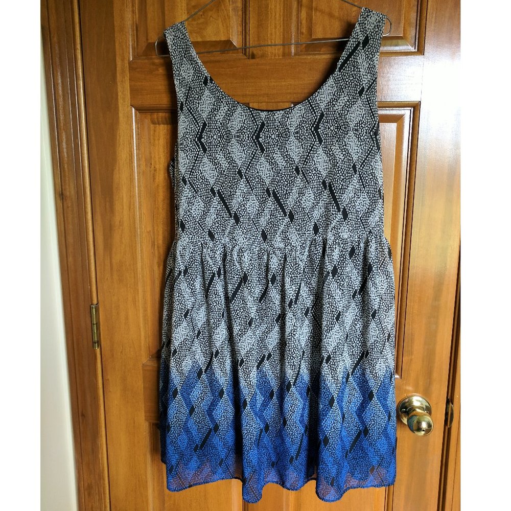 Emerald Sundae Gray/Blue Ombré Dress NWOT